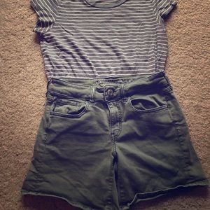 American Eagle twill midi shorts